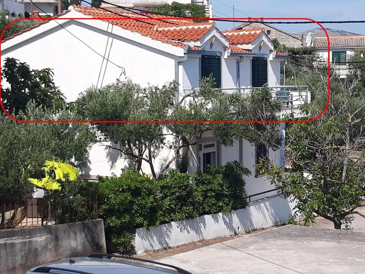 Apartments Lucija Arbanija Croatia