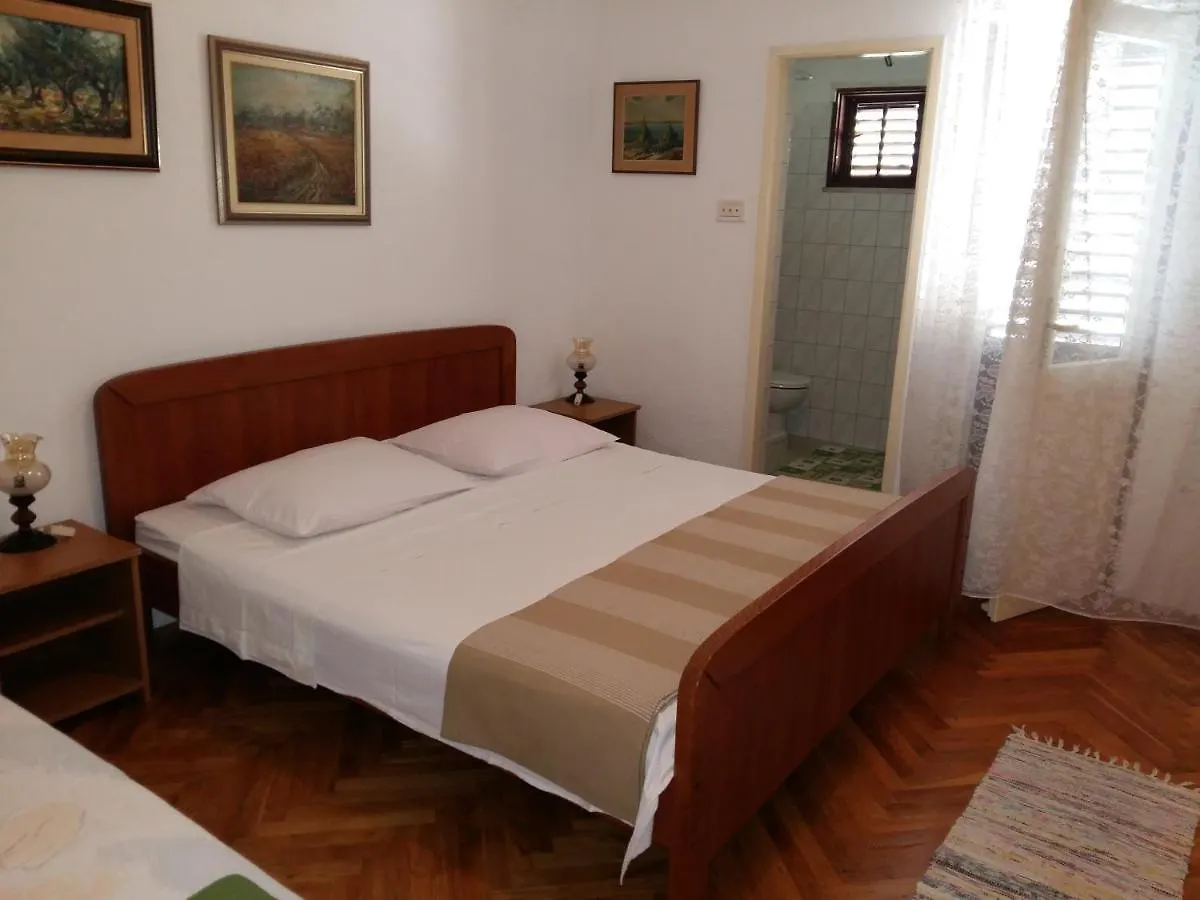 Apartments Lucija Arbanija 0*,  Croatia