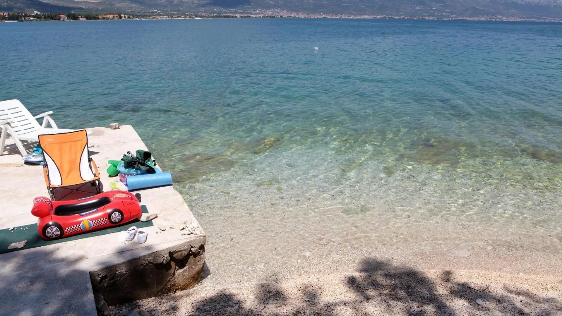 Apartments Lucija Arbanija Croatia